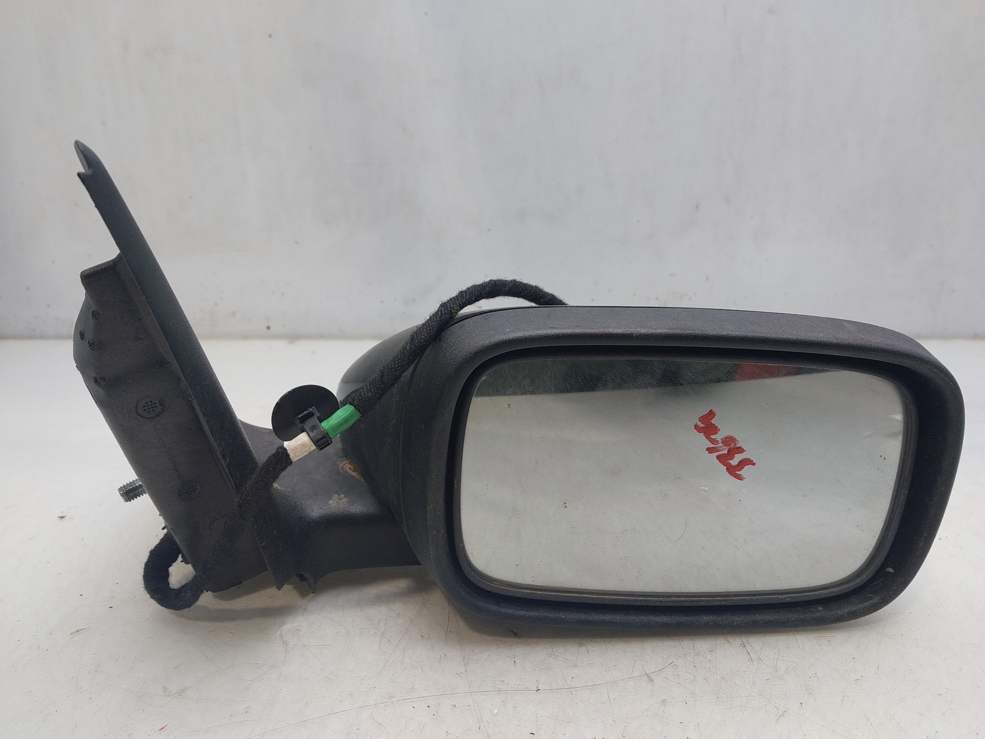 VOLVO S40 2 generation (2004-2012) Right Side Wing Mirror 30744588 24759767