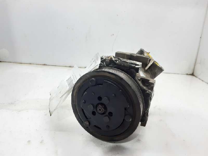 ASTON MARTIN Kangoo 1 generation (1998-2009) Air Condition Pump 7700100417 18543684