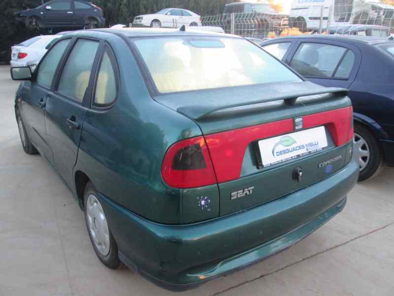 SEAT Cordoba 1 generation (1993-2003) Передний левый указатель поворота 6K0953049 24121684