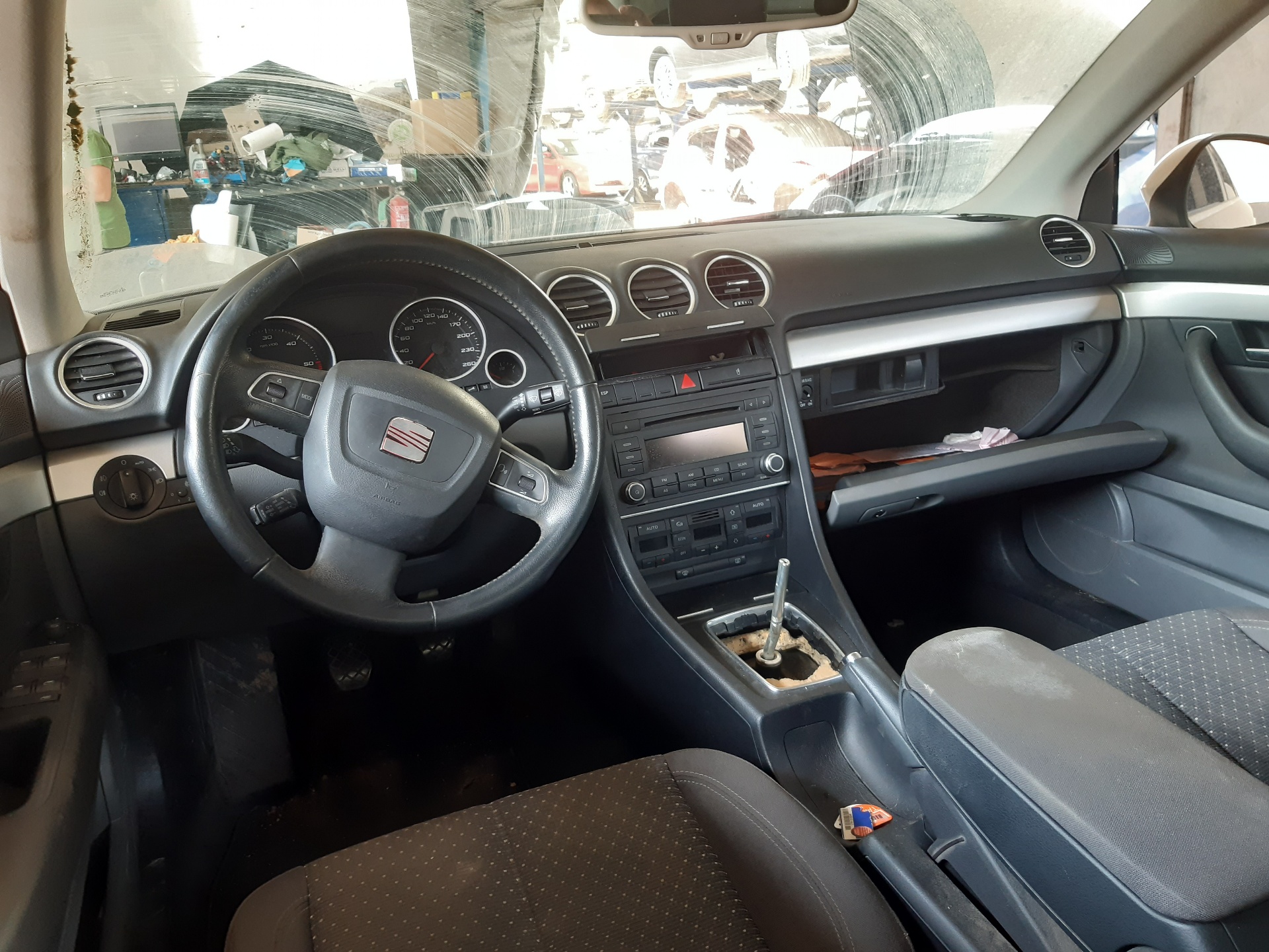 SEAT Exeo 1 generation (2009-2012) Моторчик стеклоподъемника задней левой двери 8E0959801E 18800745
