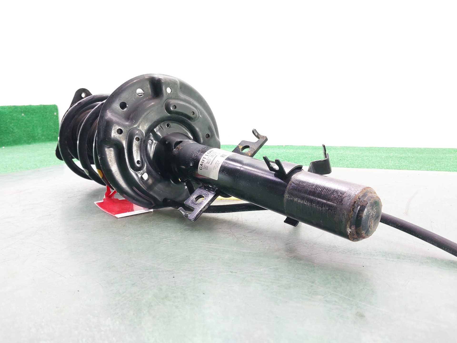 NISSAN Qashqai 2 generation (2013-2023) Front Right Shock Absorber 54302HV01A 23124293