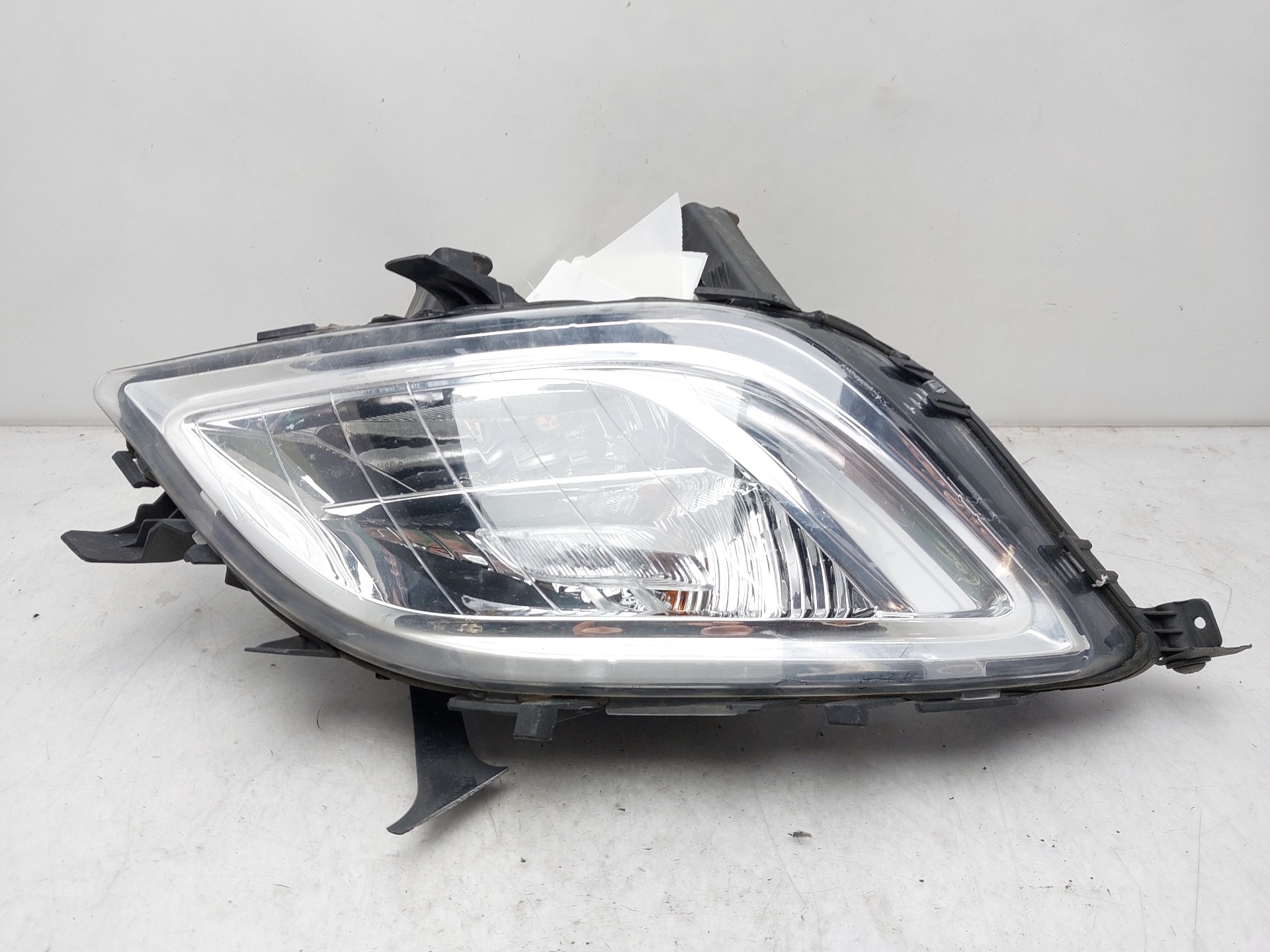 OPEL Astra J (2009-2020) Противотуманка бампера передняя правая 13293623 23788381