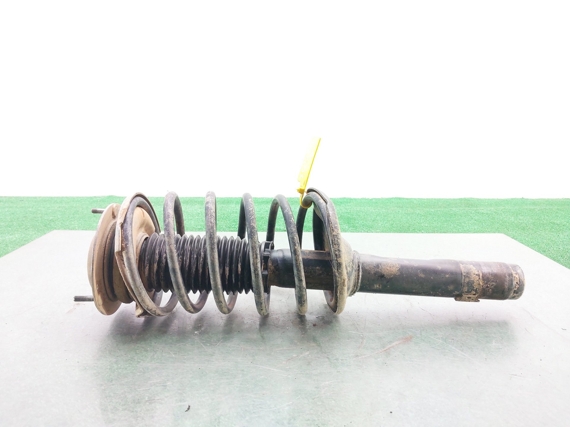 RENAULT C15 Front Right Shock Absorber 9455327880 25109130