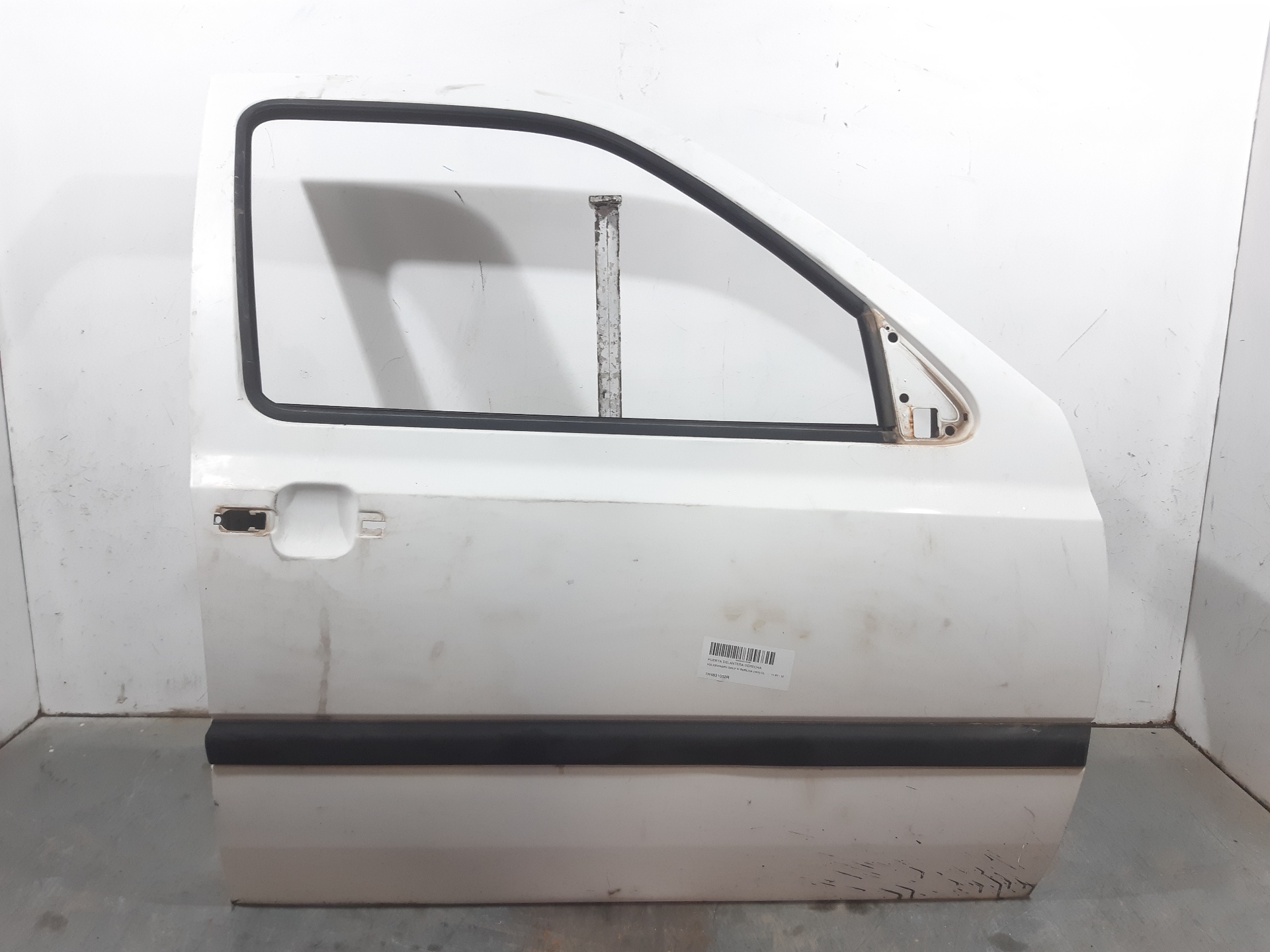 VOLKSWAGEN Golf 3 generation (1991-1998) Front Right Door 1H4831052R 22463732