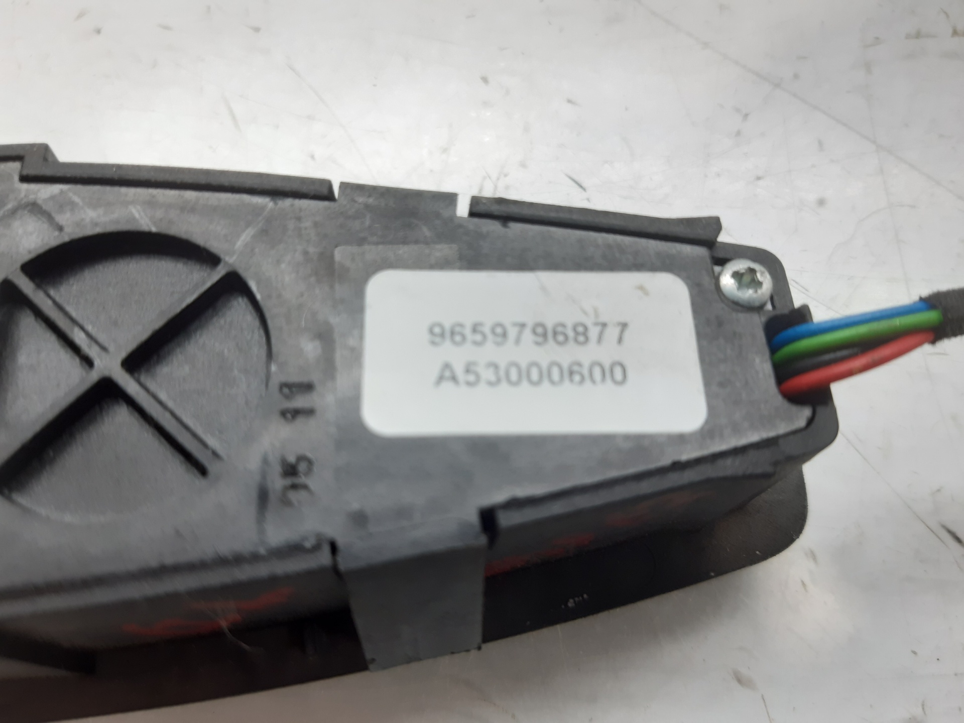 CITROËN C4 Picasso 1 generation (2006-2013) Switches 9659796877 22421901