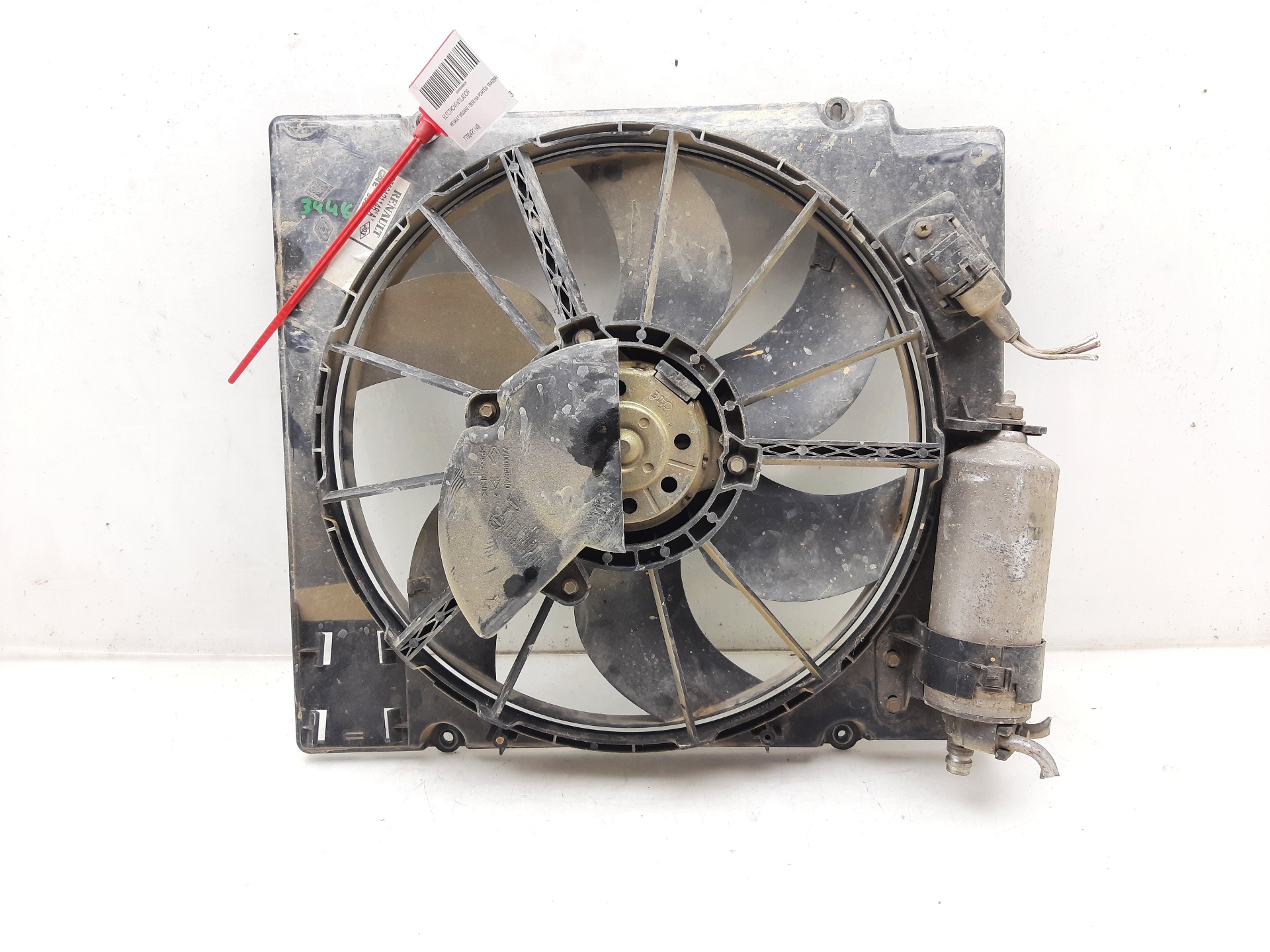 RENAULT Megane 1 generation (1995-2003) Difūzoriaus ventiliatorius 7700421148 24786813