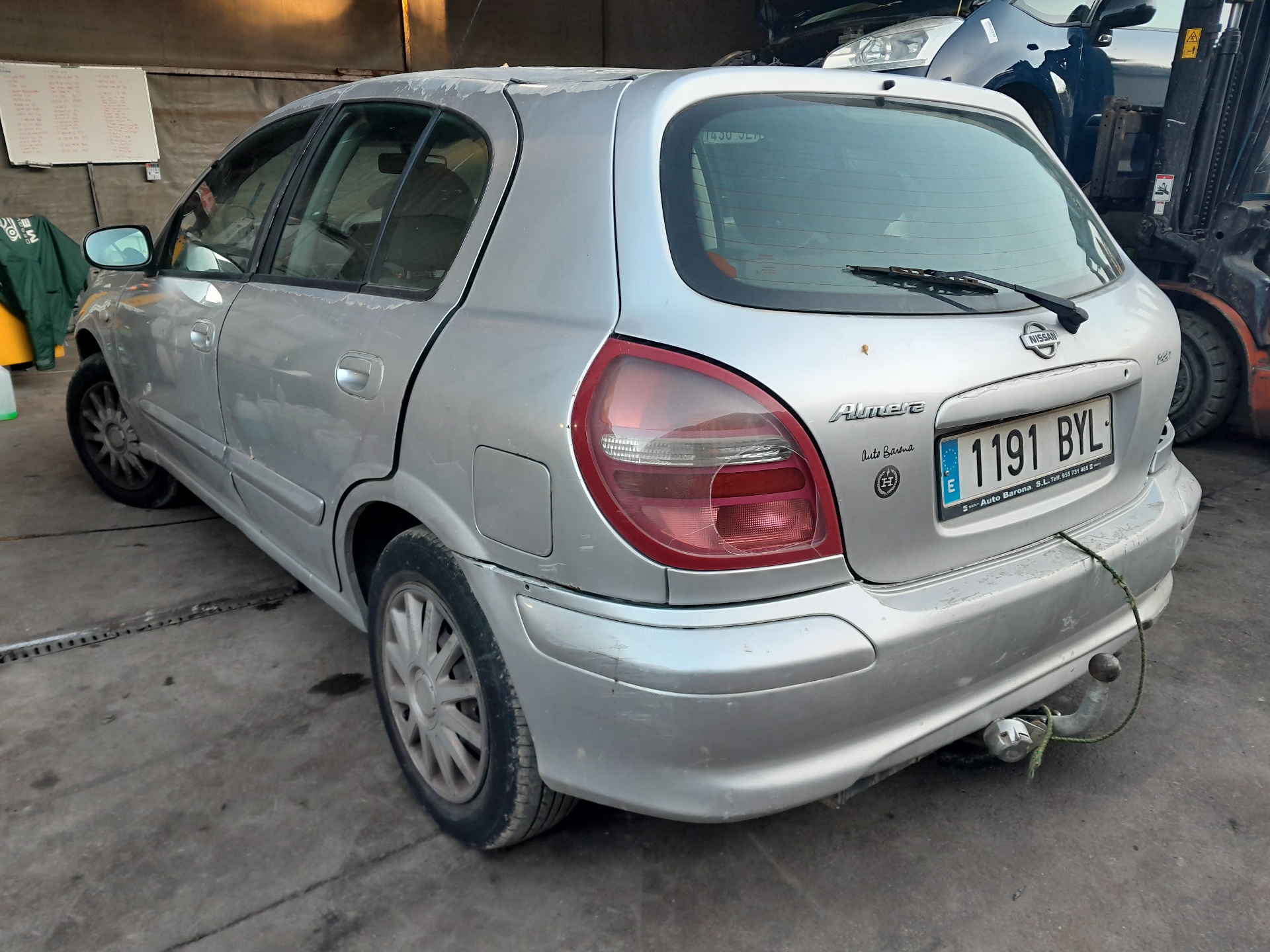 VAUXHALL Almera N16 (2000-2006) Priekinių dešinių durų stiklo pakelėjas 80700BM71B 24145682