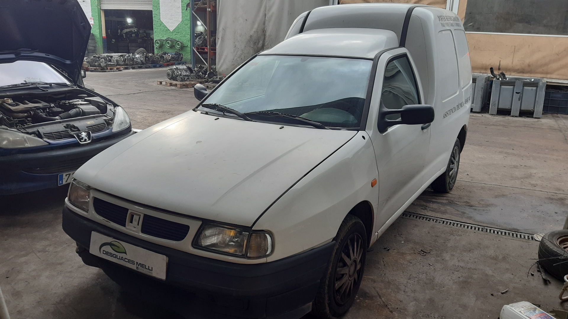 SEAT Inca 1 generation (1995-2000) Priekinis dešinys saugos diržas 6K4857706AFKZ 18767968