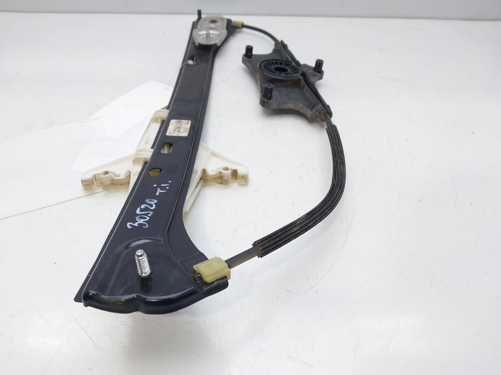 VOLKSWAGEN Passat B8 (2014-2023) Rear left door window lifter 3G5839461A 21085746