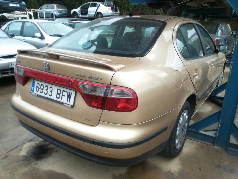 SEAT Toledo 2 generation (1999-2006) Превключвател на лоста на чистачките 4B0953503E 20192103