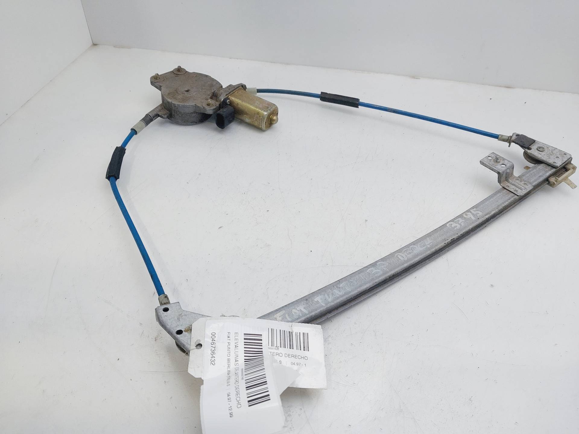 MAZDA Vindusregulator foran høyre dør 0046736432 25390994