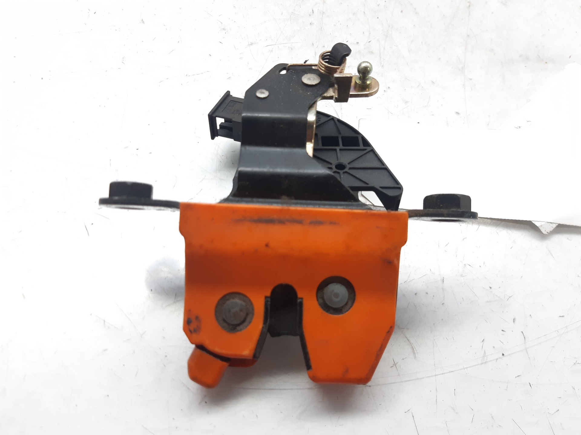 SKODA Octavia 1 generation (1996-2010) Aizmugurējā bagāžnieka slēdzene 1U6827501G 18708454