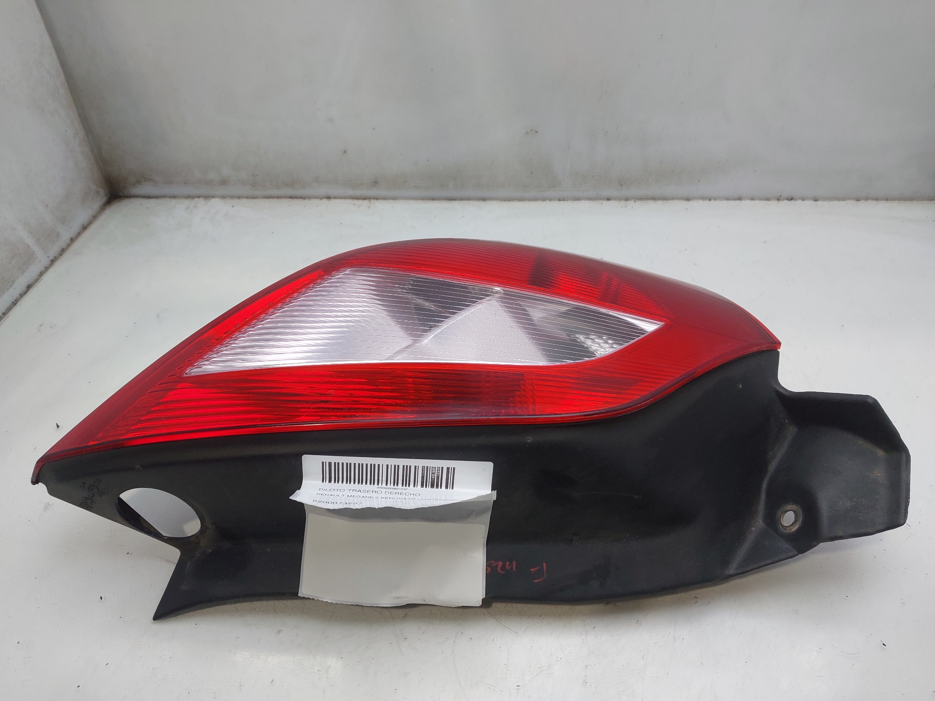 RENAULT Megane 2 generation (2002-2012) Rear Left Taillight 8200073237 21862614