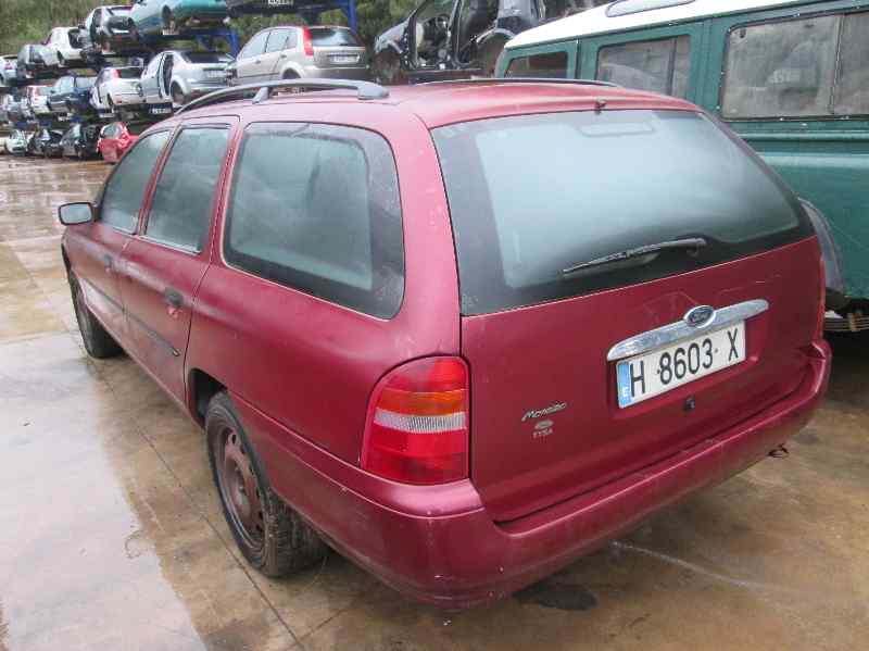 FORD Fiesta 3 generation (1989-1996) Galinis dešinys žibintas 93BG13N004 20165233