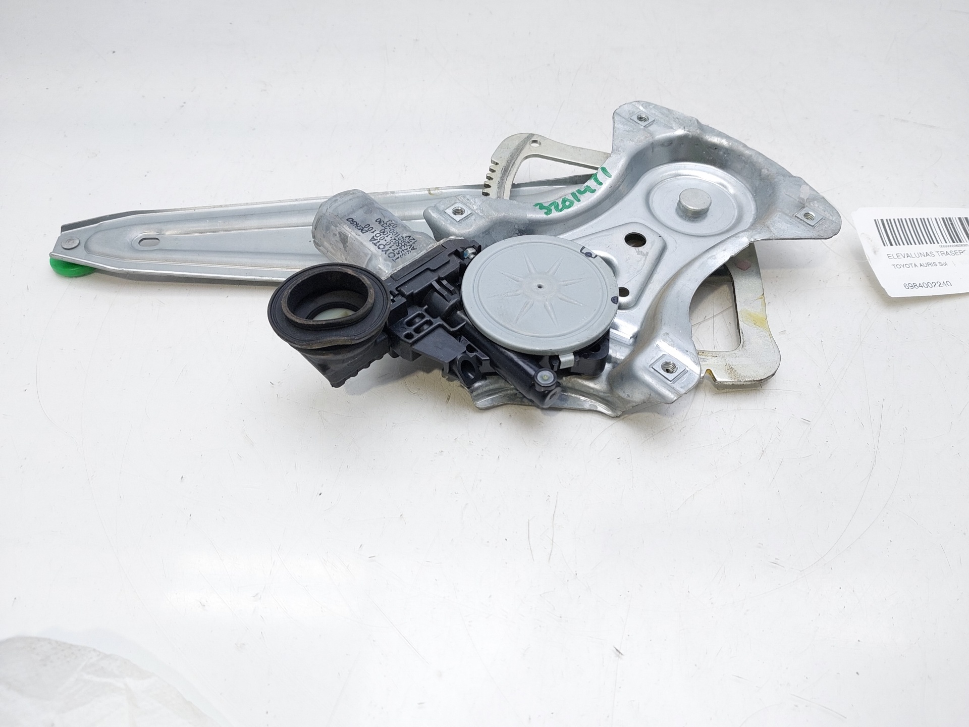 TOYOTA Auris 1 generation (2006-2012) Lève-vitre de porte arrière gauche 6984002240 24137124