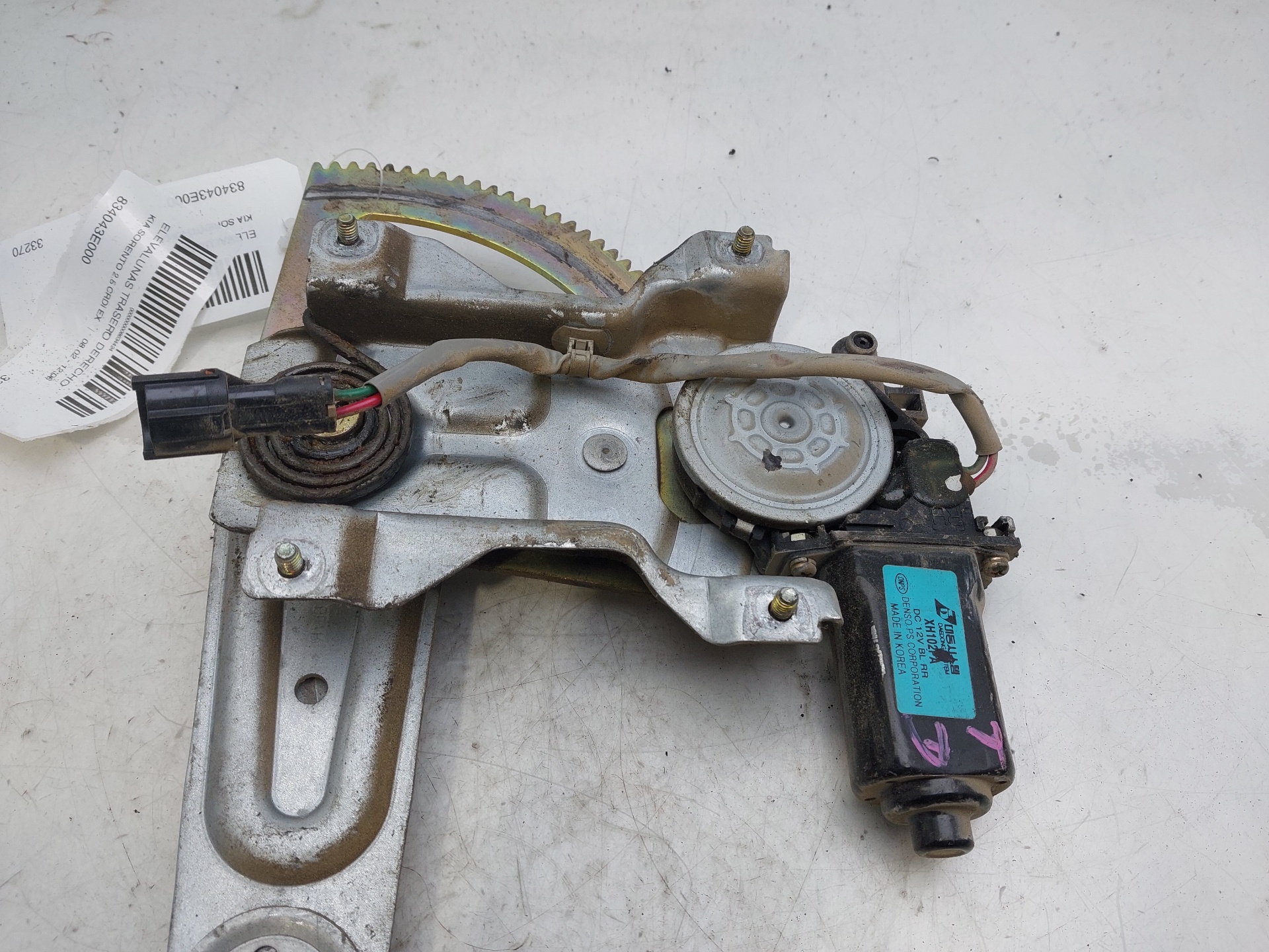 KIA Sorento 1 generation (2002-2011) Rear Right Door Window Regulator 834043E000 23895472