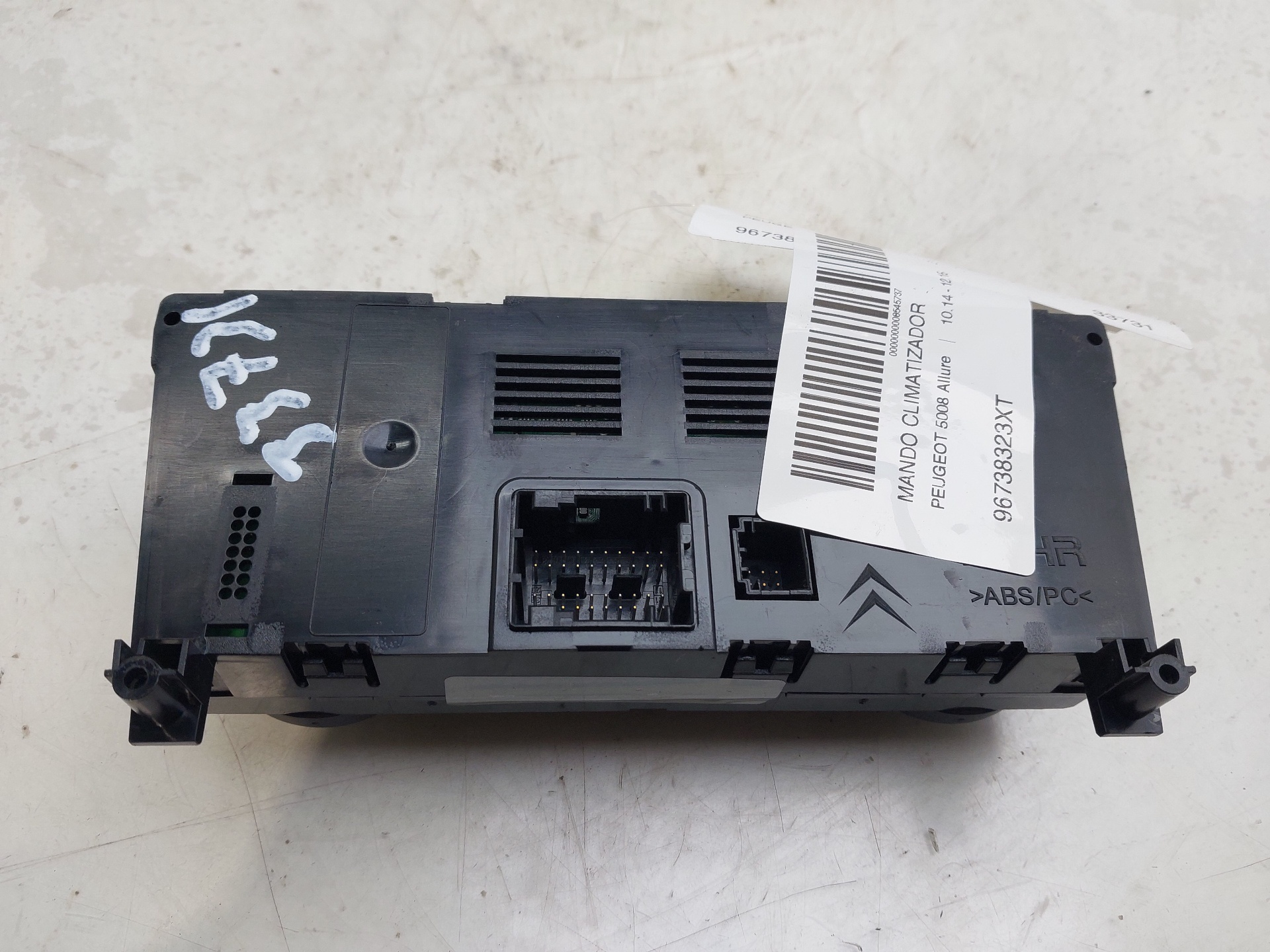 PEUGEOT 5008 1 generation (2009-2016) Climate  Control Unit 96738323XT 24965556