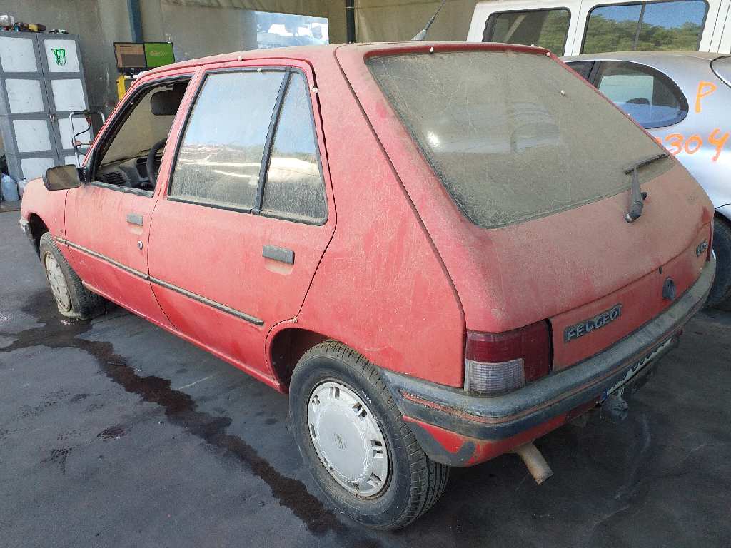 PEUGEOT 205 1 generation (1983-1998) Radiátorrács 9253108580 18515902