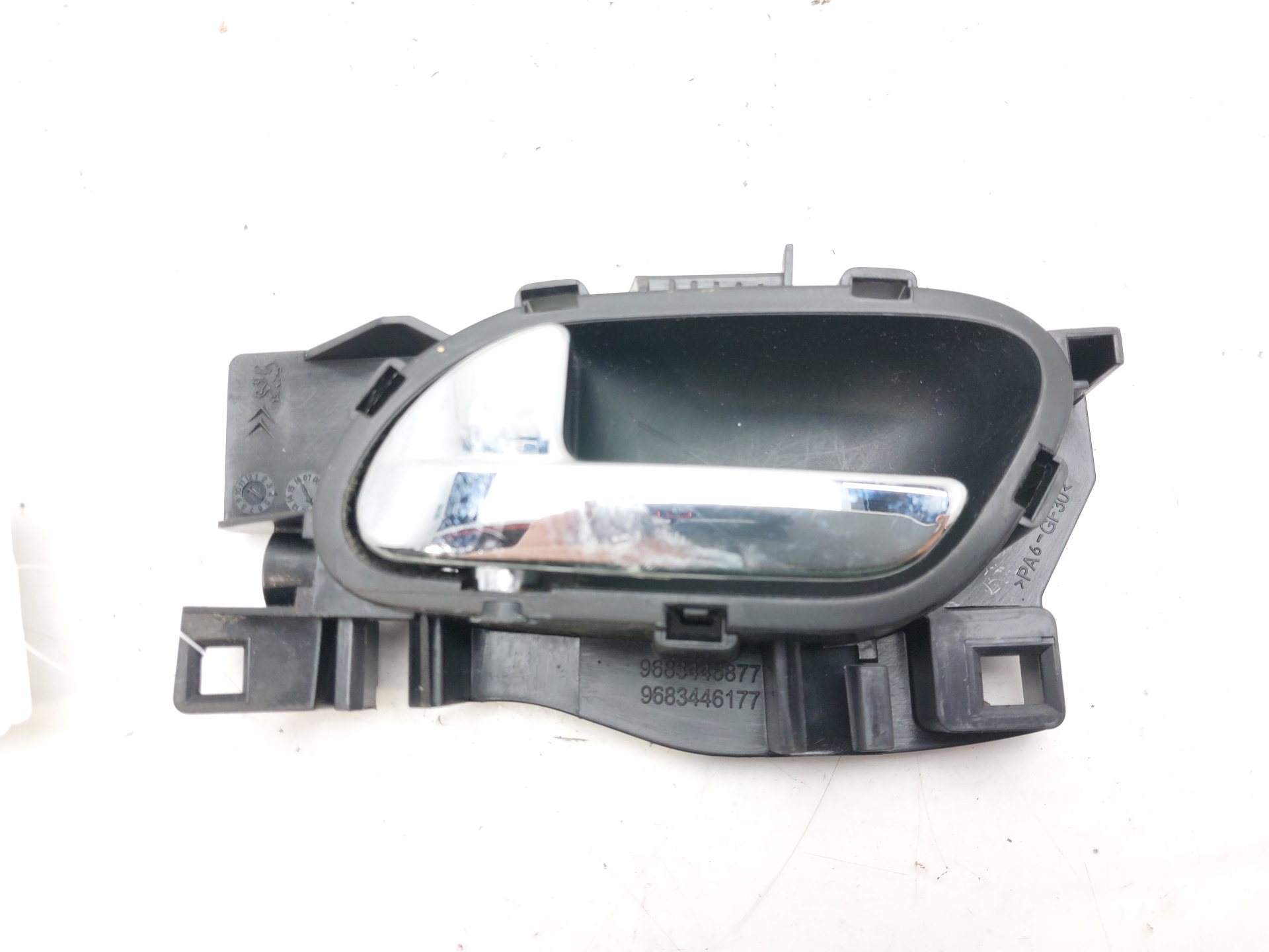 PEUGEOT 3008 1 generation (2010-2016) Left Rear Internal Opening Handle 1905002 22485522