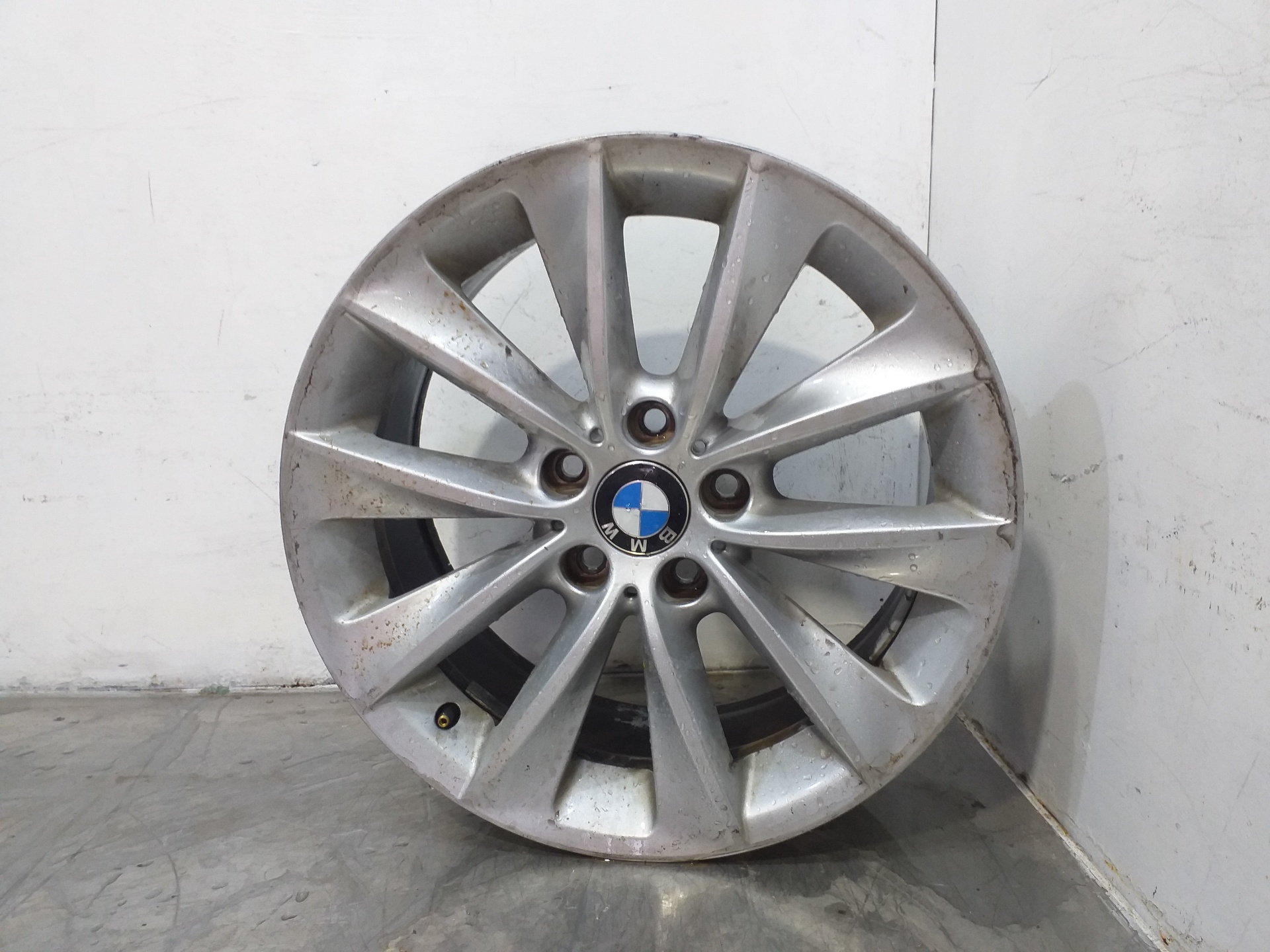 BMW X3 (F25) Wheel R18 24534810