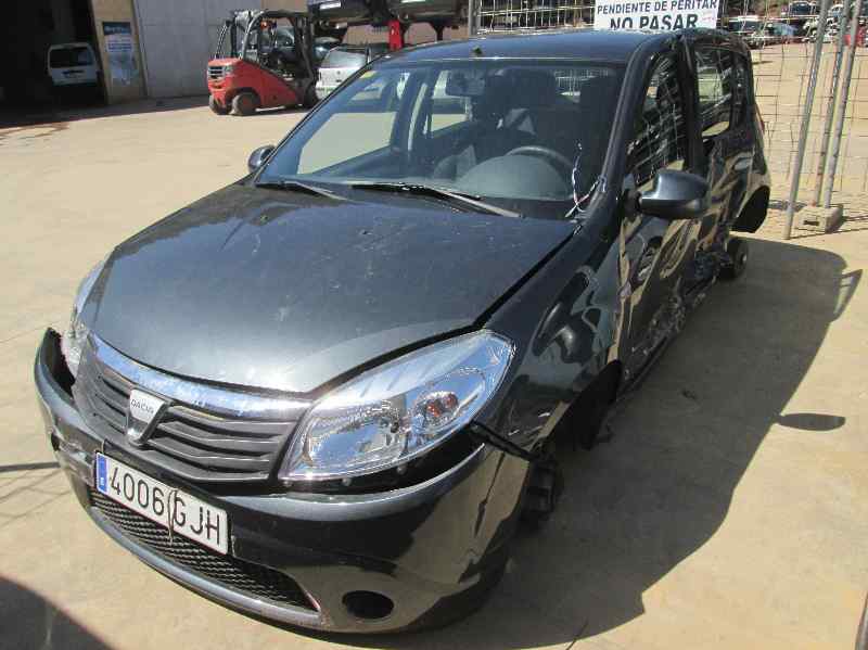 DACIA Logan 1 generation (2004-2012) Вентилатор с дифузьор 8200765566B 24076524