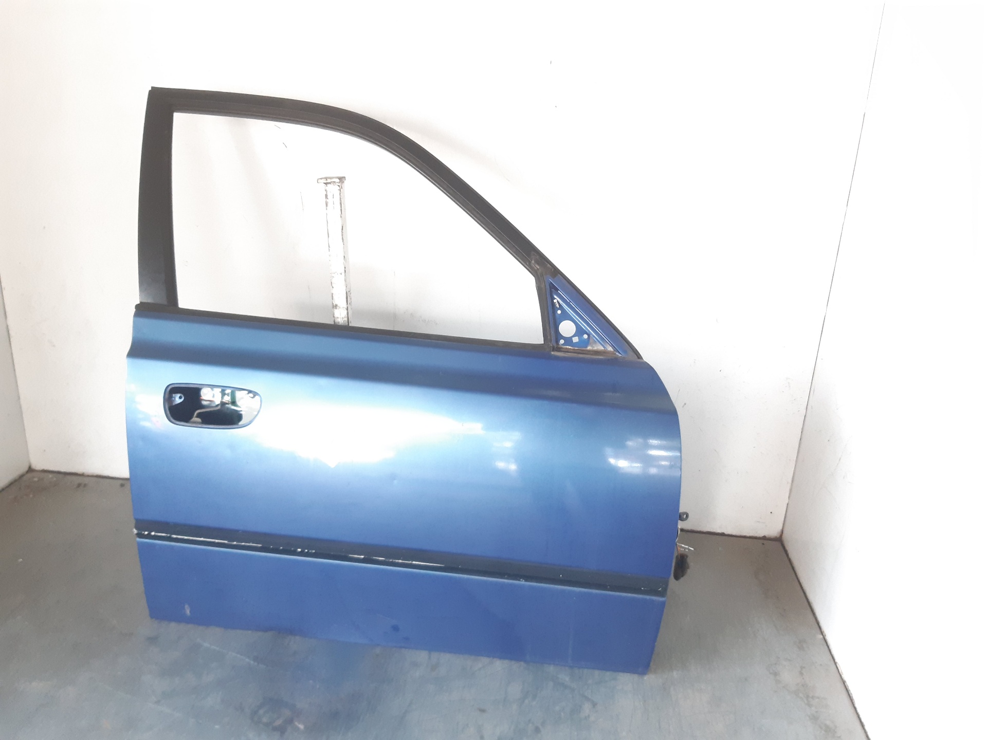 HYUNDAI Accent LC (1999-2013) Front Right Door 7600425031 22461400