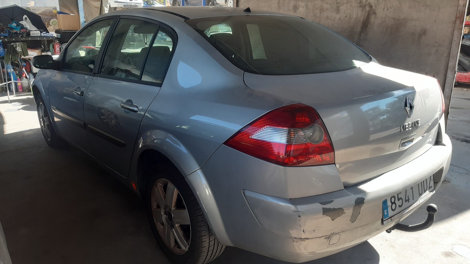 RENAULT Megane 2 generation (2002-2012) Бампер передний 620226236R 18801386