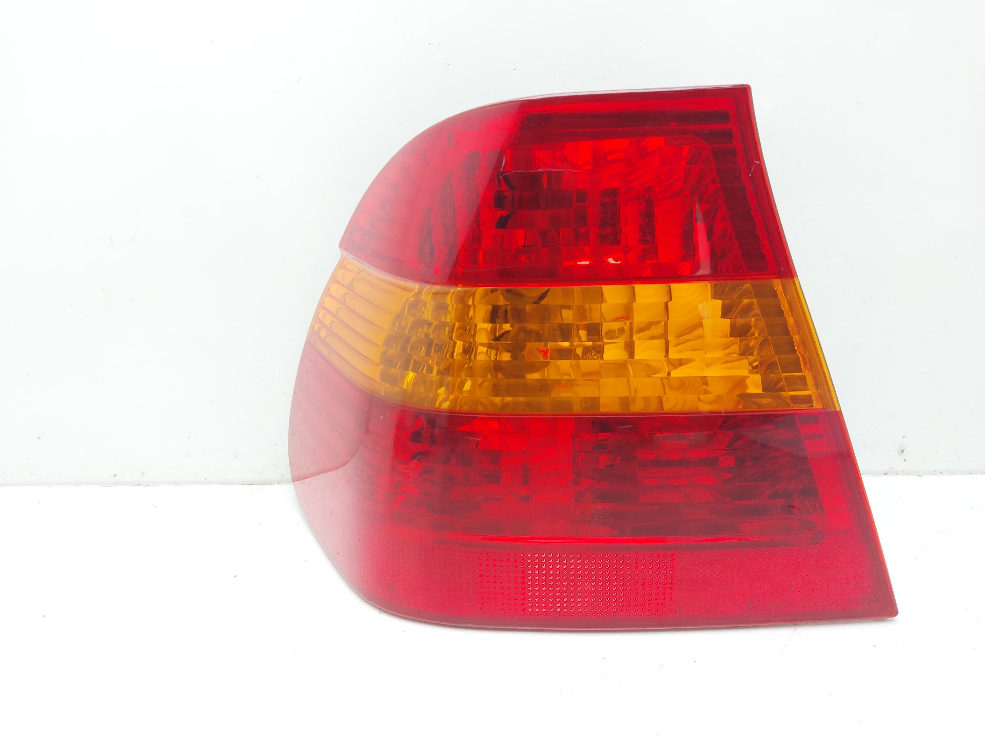 BMW 3 Series E46 (1997-2006) Rear Right Taillight Lamp 6907933 23723060