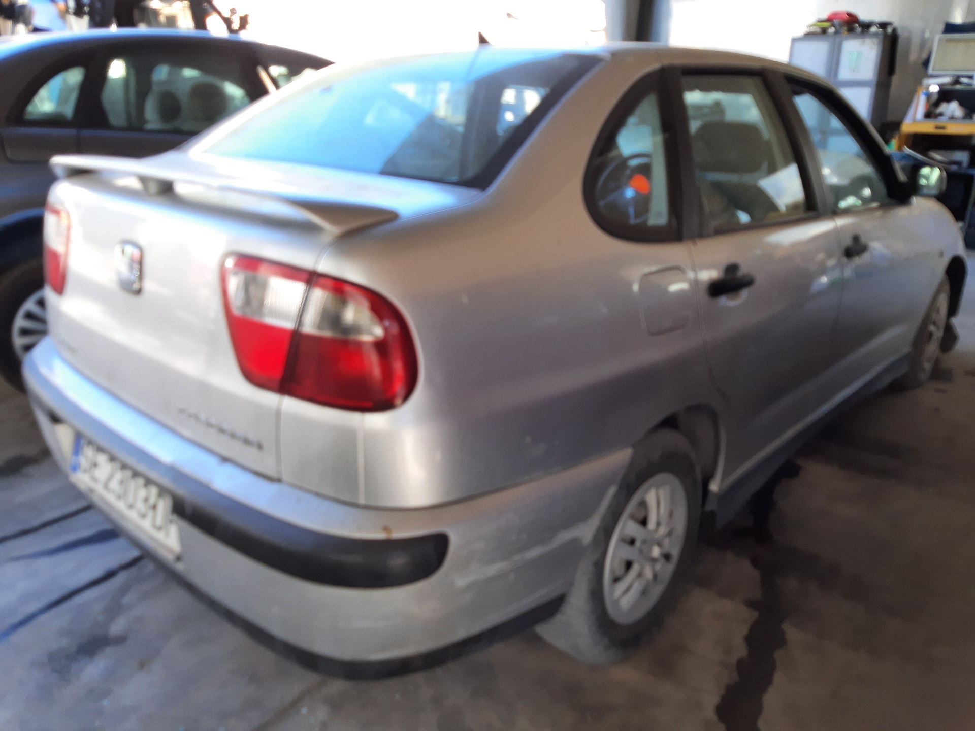 SEAT Ibiza 2 generation (1993-2002) Galinis dangtis 6K5827025L 20998299