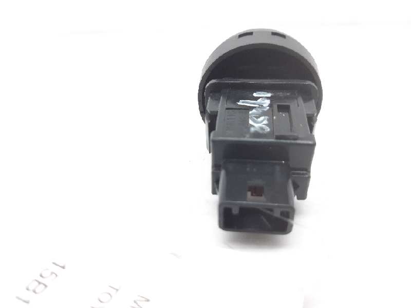 TOYOTA RAV4 2 generation (XA20) (2000-2006) Other part 15B116 18466280