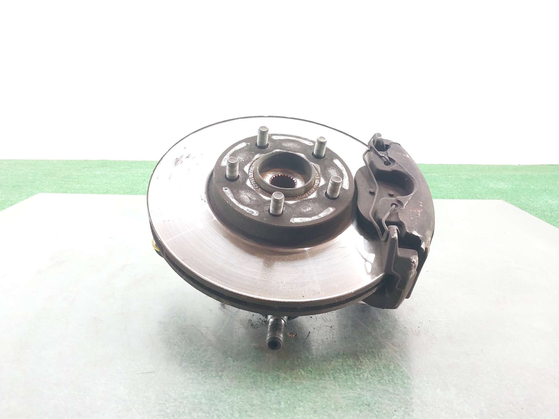 FORD Transit Connect 1 generation (2002-2024) Front Right Wheel Hub 1439603 22576168