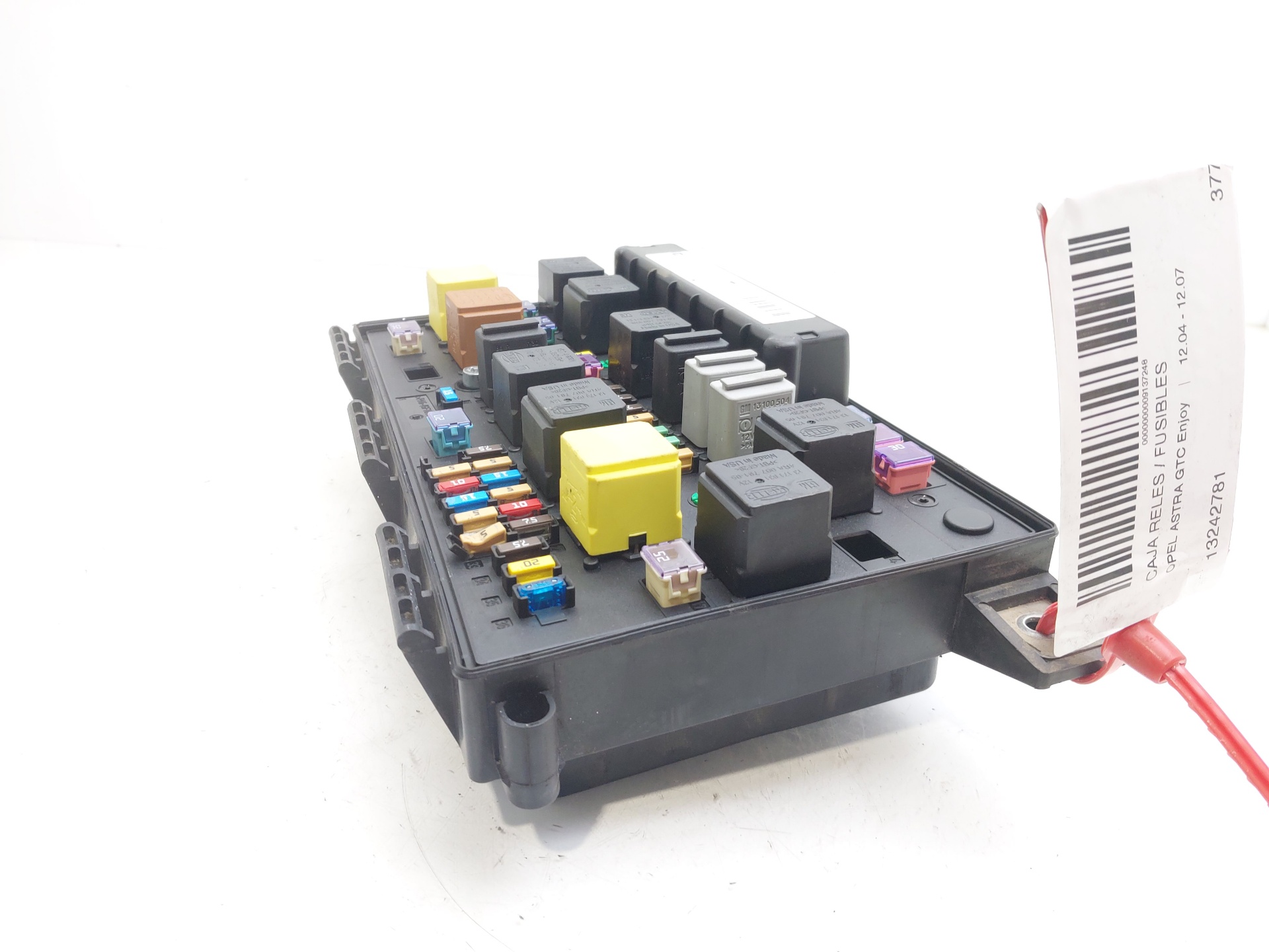 Caja de relés / fusibles Z17DTH 13242781 de Opel Astra h gtc (a04) 2005-2010 - pieza usada