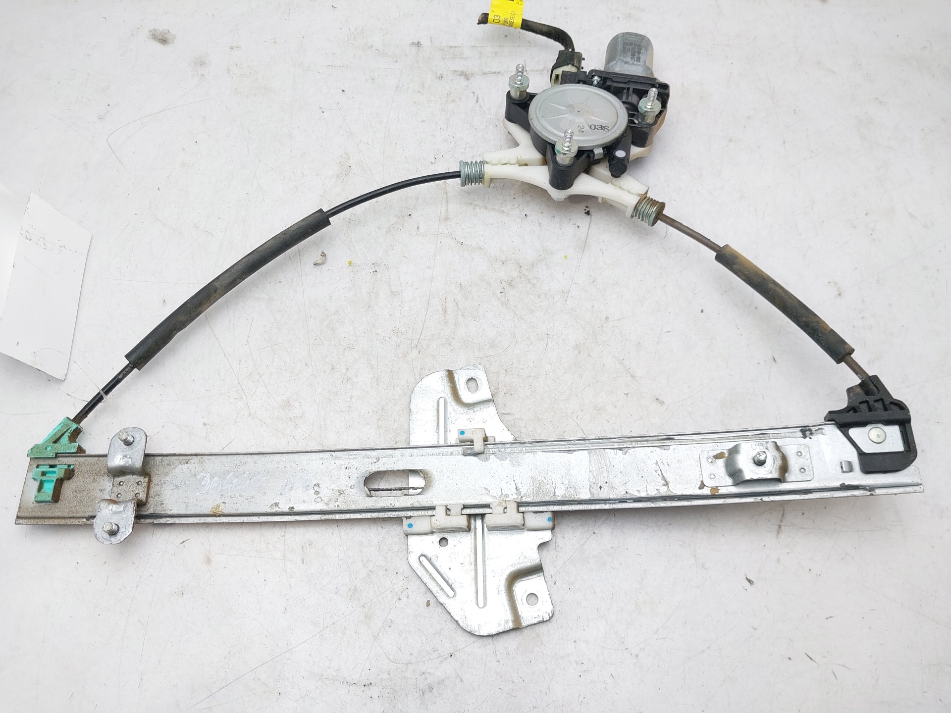 KIA Rio 3 generation (2011-2017) Vindusregulator foran høyre dør 824601W000 23013528