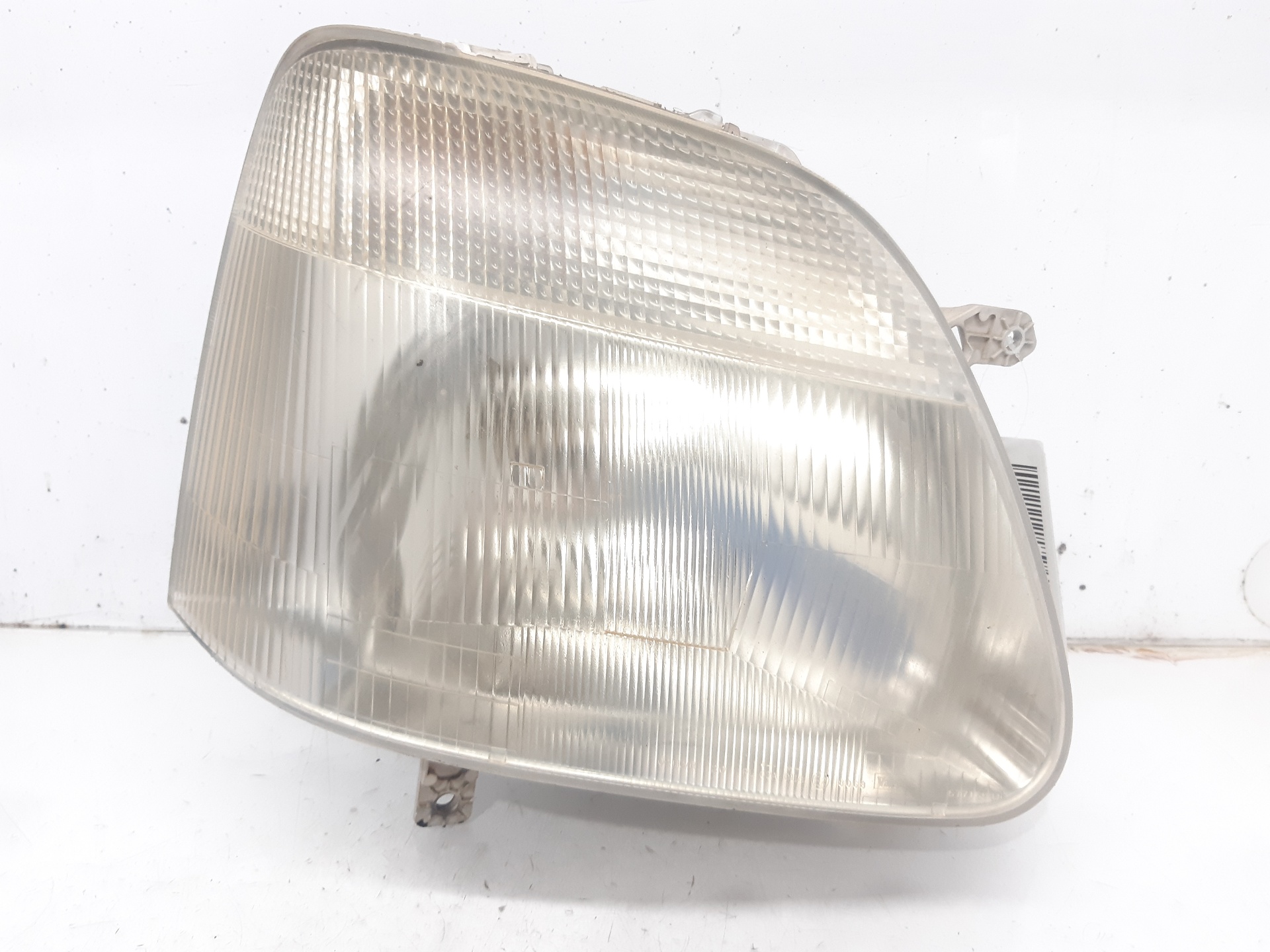 SUZUKI Front Right Headlight 3512184E00000 24112152