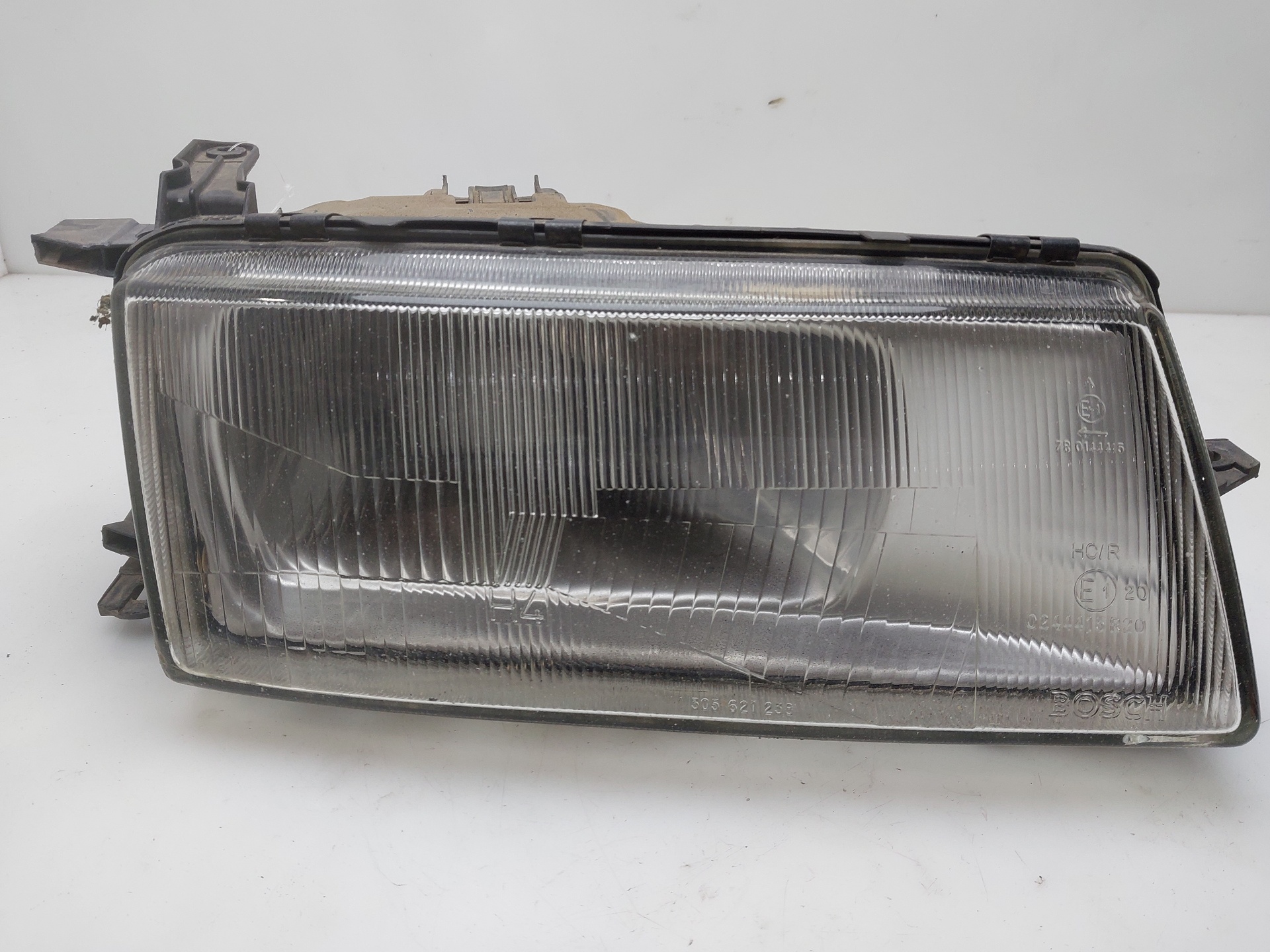 OPEL Vectra A (1988-1995) Front Right Headlight 90228444 23814380