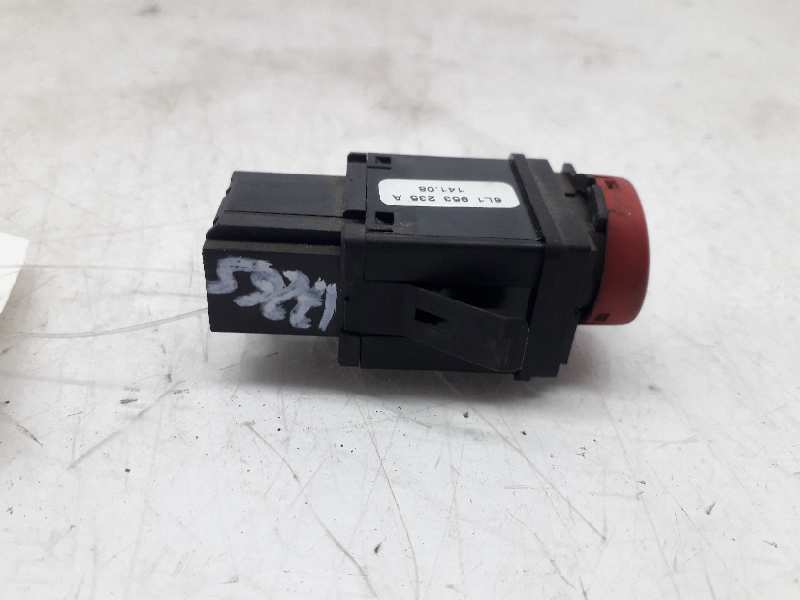 SEAT Cordoba 2 generation (1999-2009) Bouton de danger 6L1953235A 20194636