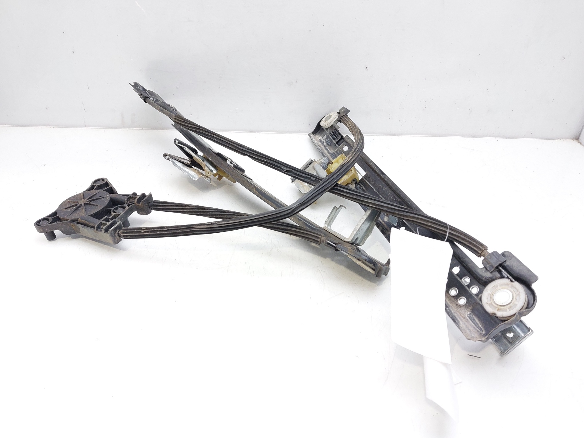 SEAT Cordoba 2 generation (1999-2009) Front Right Door Window Regulator 6J4837462 20647829