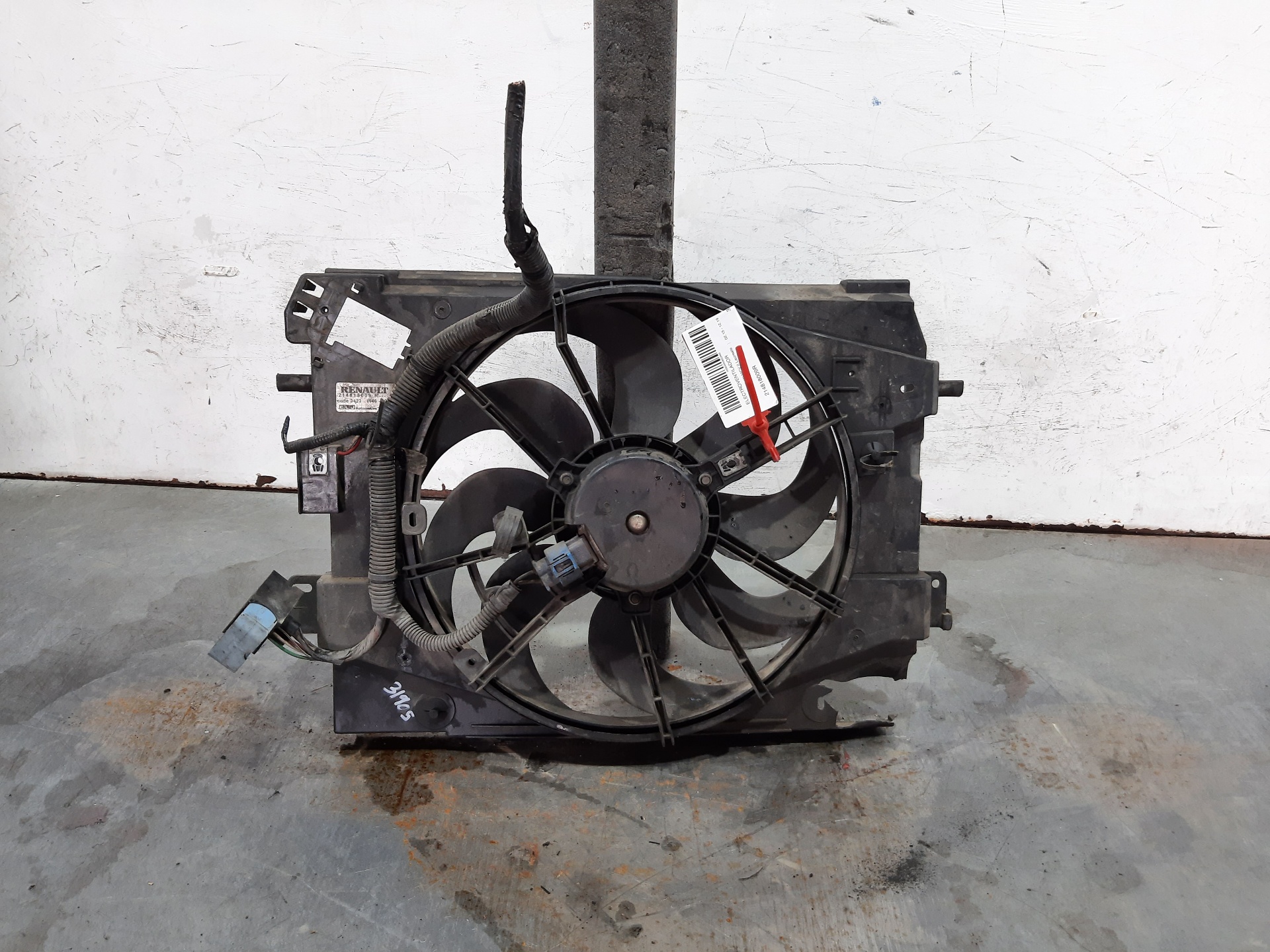 DACIA Logan 2 generation (2013-2020) Diffuser Fan 214818009R 22329394