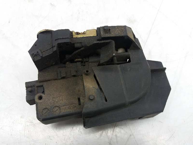 RENAULT Laguna 1 generation (1993-2001) Rear Right Door Lock 7701038438 20182145