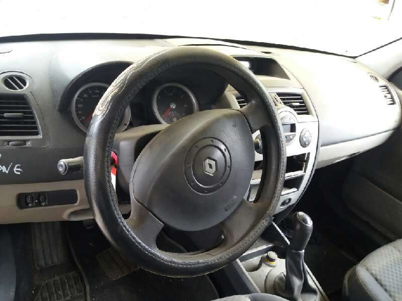 RENAULT Megane 2 generation (2002-2012) Jobb első ködlámpa 8200074008 20193414