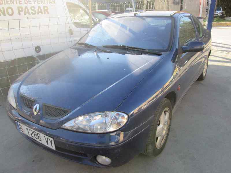 RENAULT Megane 1 generation (1995-2003) Främre höger dörrfönsterbrytare 9204M 26785930