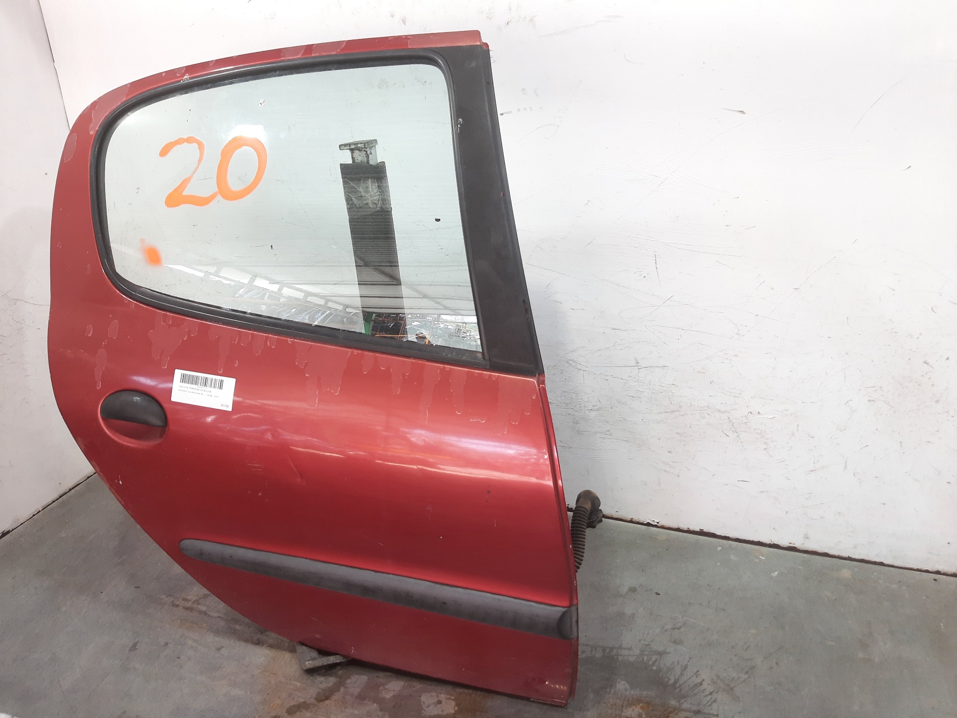 PEUGEOT 206 1 generation (1998-2009) Rear Right Door 9008A5 22338304