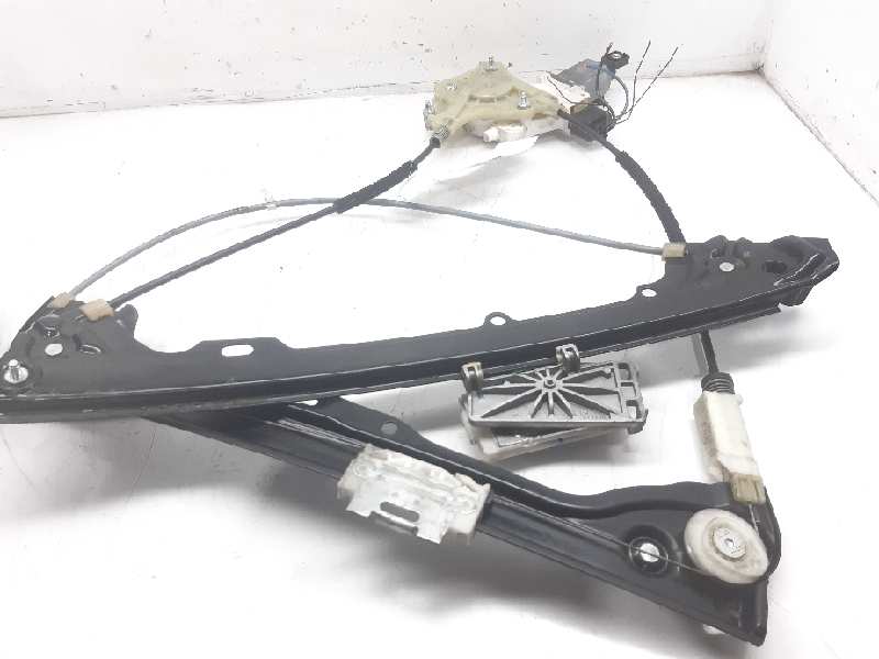 BMW 3 Series E90/E91/E92/E93 (2004-2013) Vasemman etuoven ikkunansäädin 51337193455 18403273