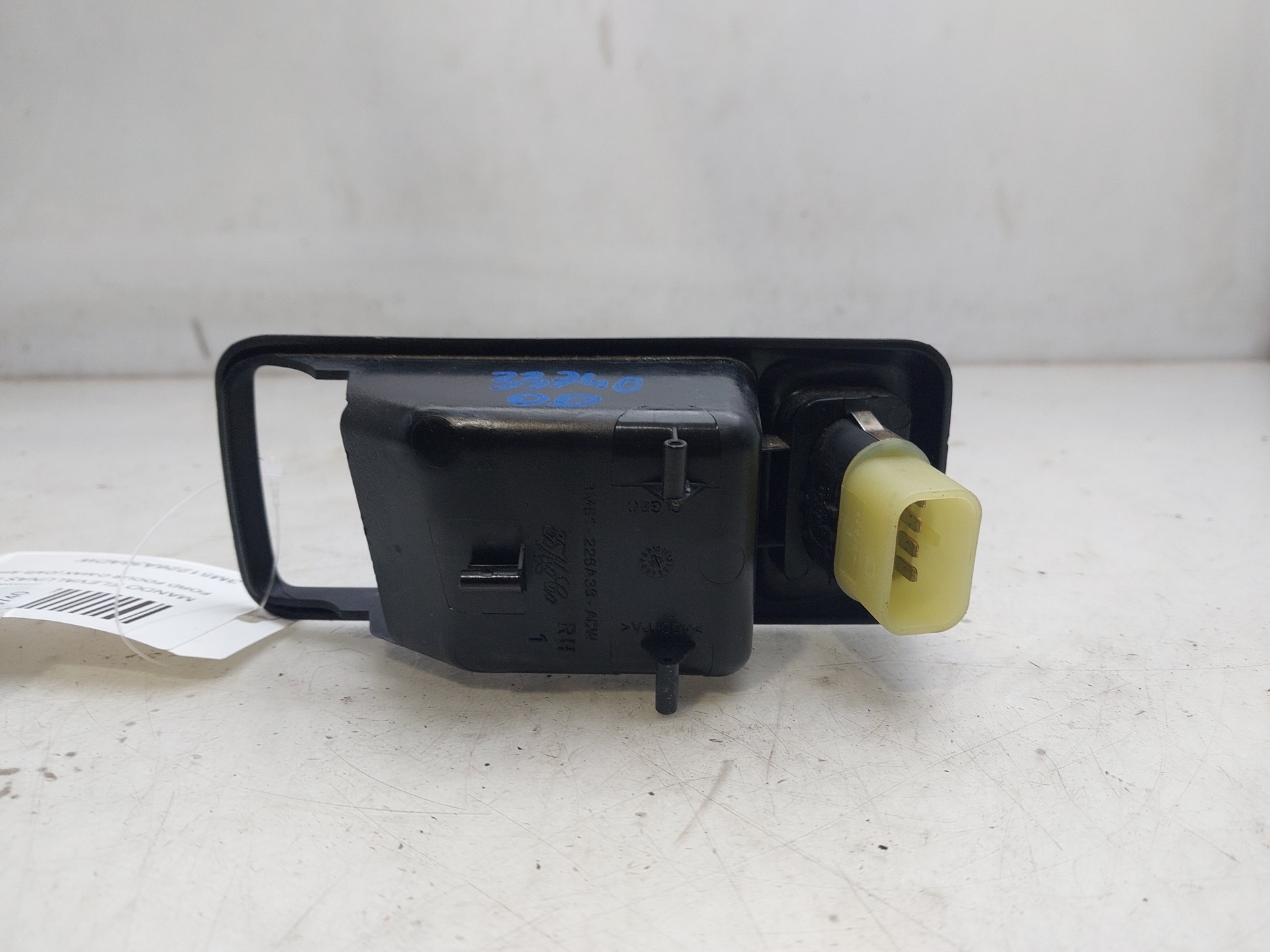 FORD C-Max 1 generation (2003-2010) Front Right Door Window Switch 3M51226A36ADW 23185691