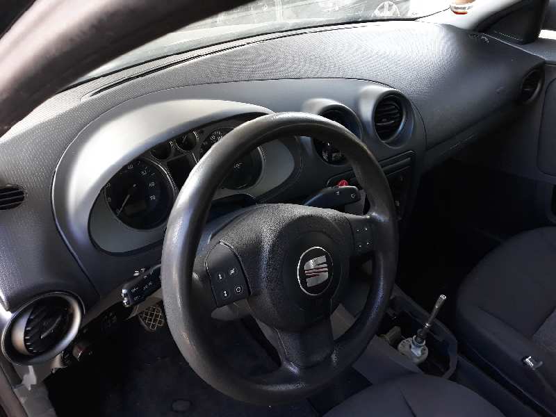 SEAT Cordoba 2 generation (1999-2009) Front Left Door Window Regulator 6L4837751 20182111