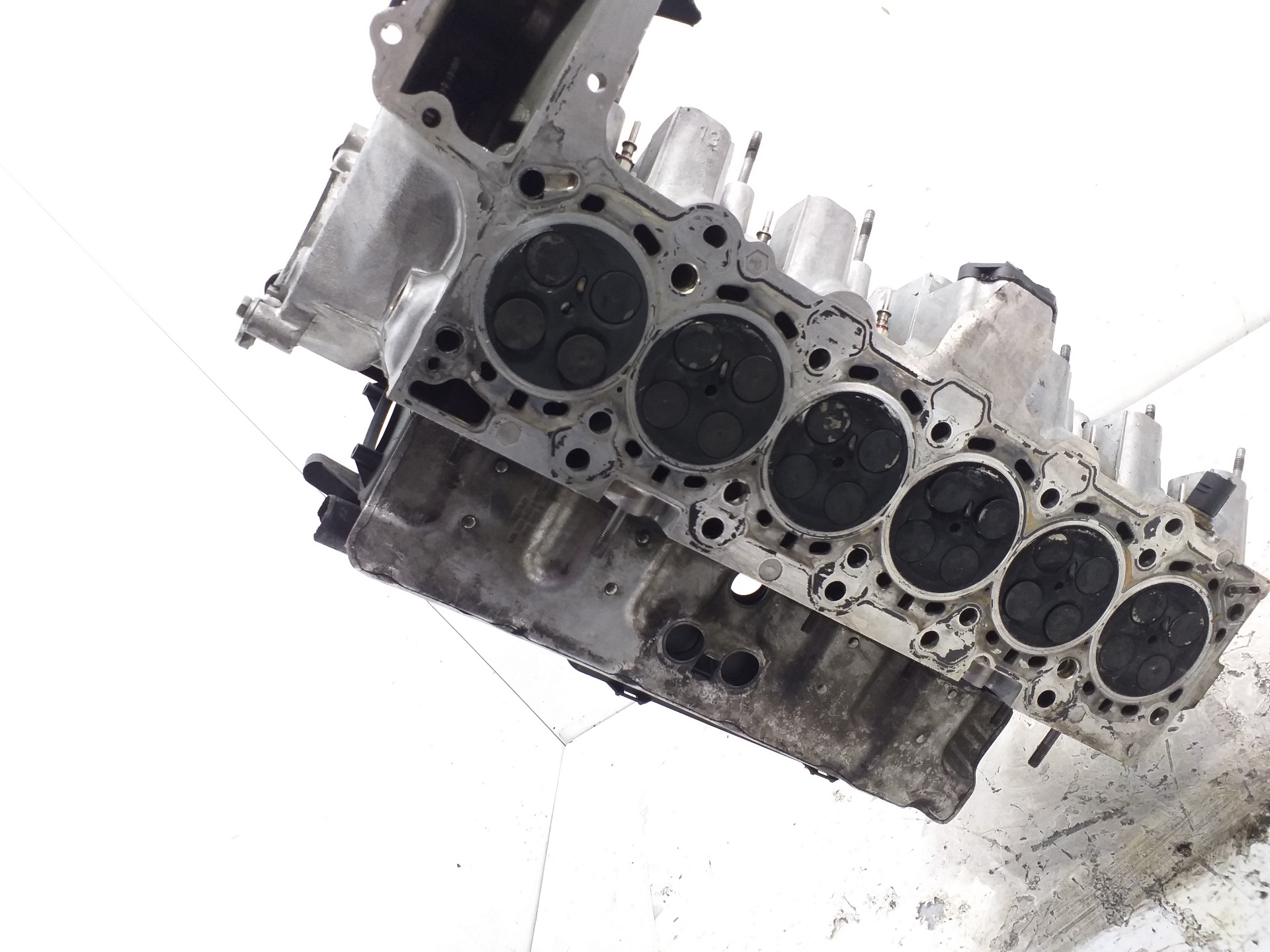 BMW 5 Series E39 (1995-2004) Engine Cylinder Head M57256D1 18798850