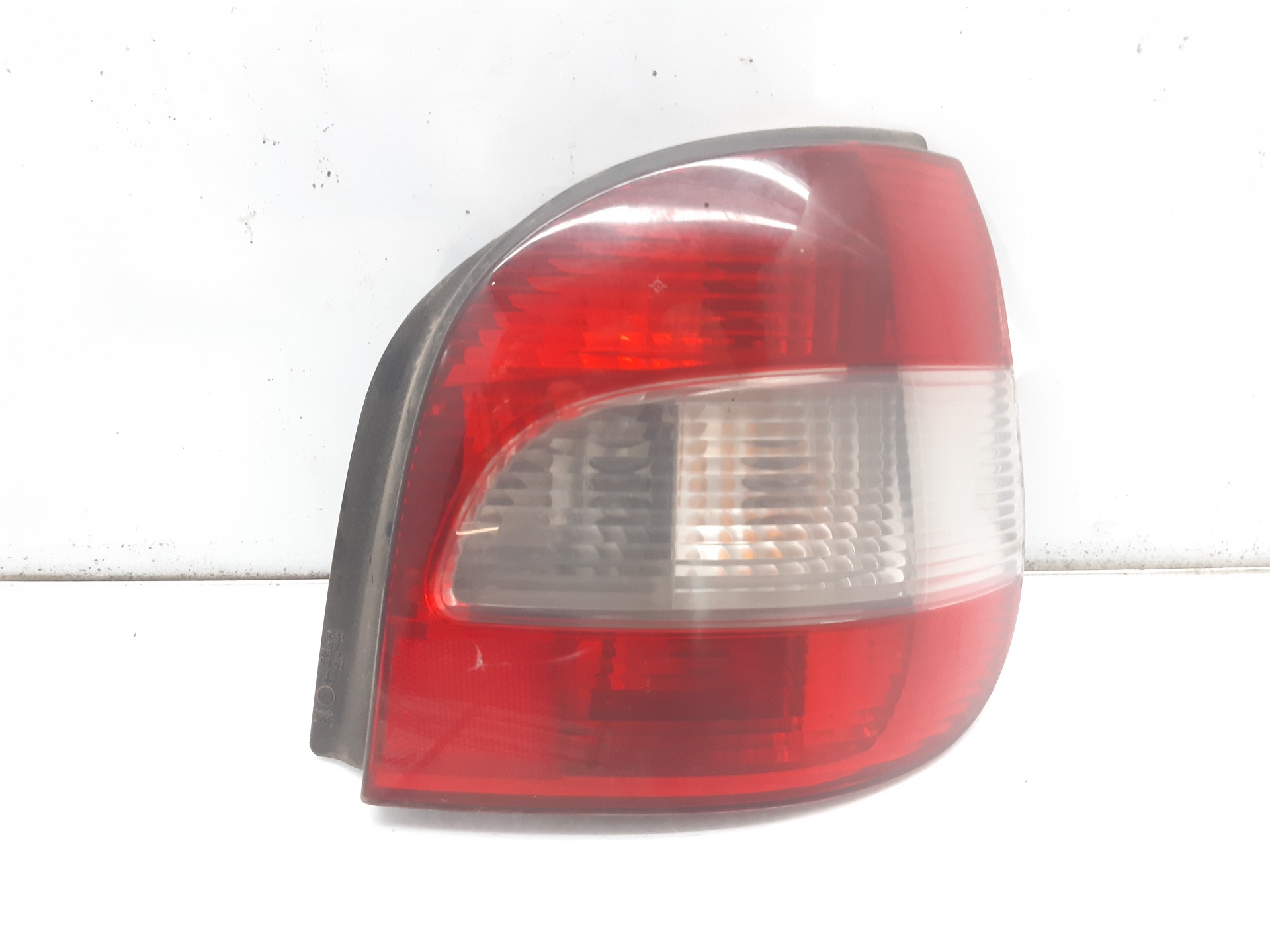 RENAULT Scenic 1 generation (1996-2003) Rear Right Taillight Lamp 7700428055 24055511