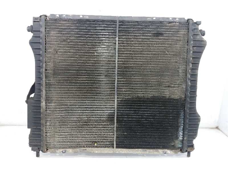 RENAULT Clio 1 generation (1990-1998) Aušinimo radiatorius 7700806575 18374126