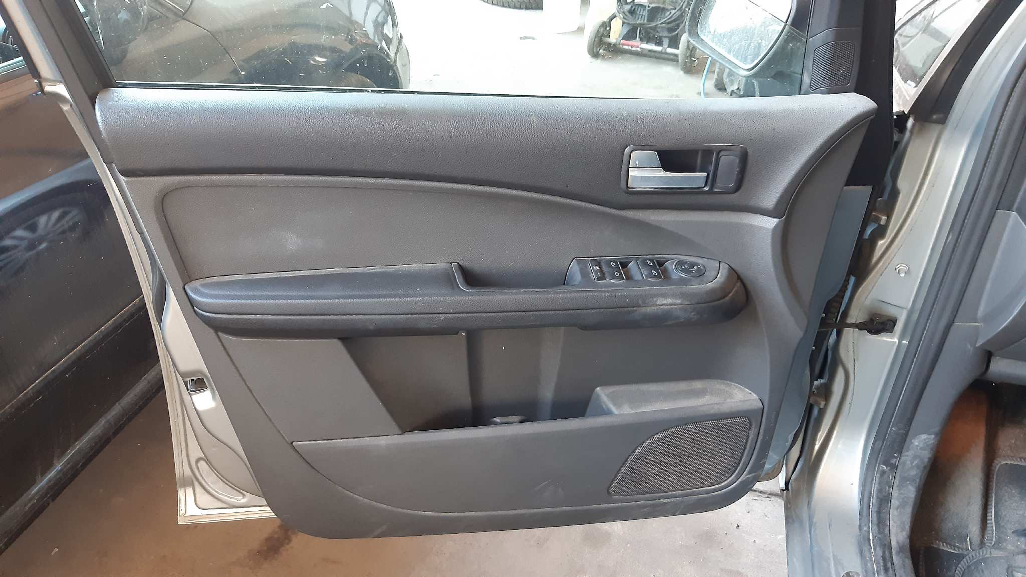 FORD C-Max 1 generation (2003-2010) Other Interior Parts 3M51R22600BB 20197338