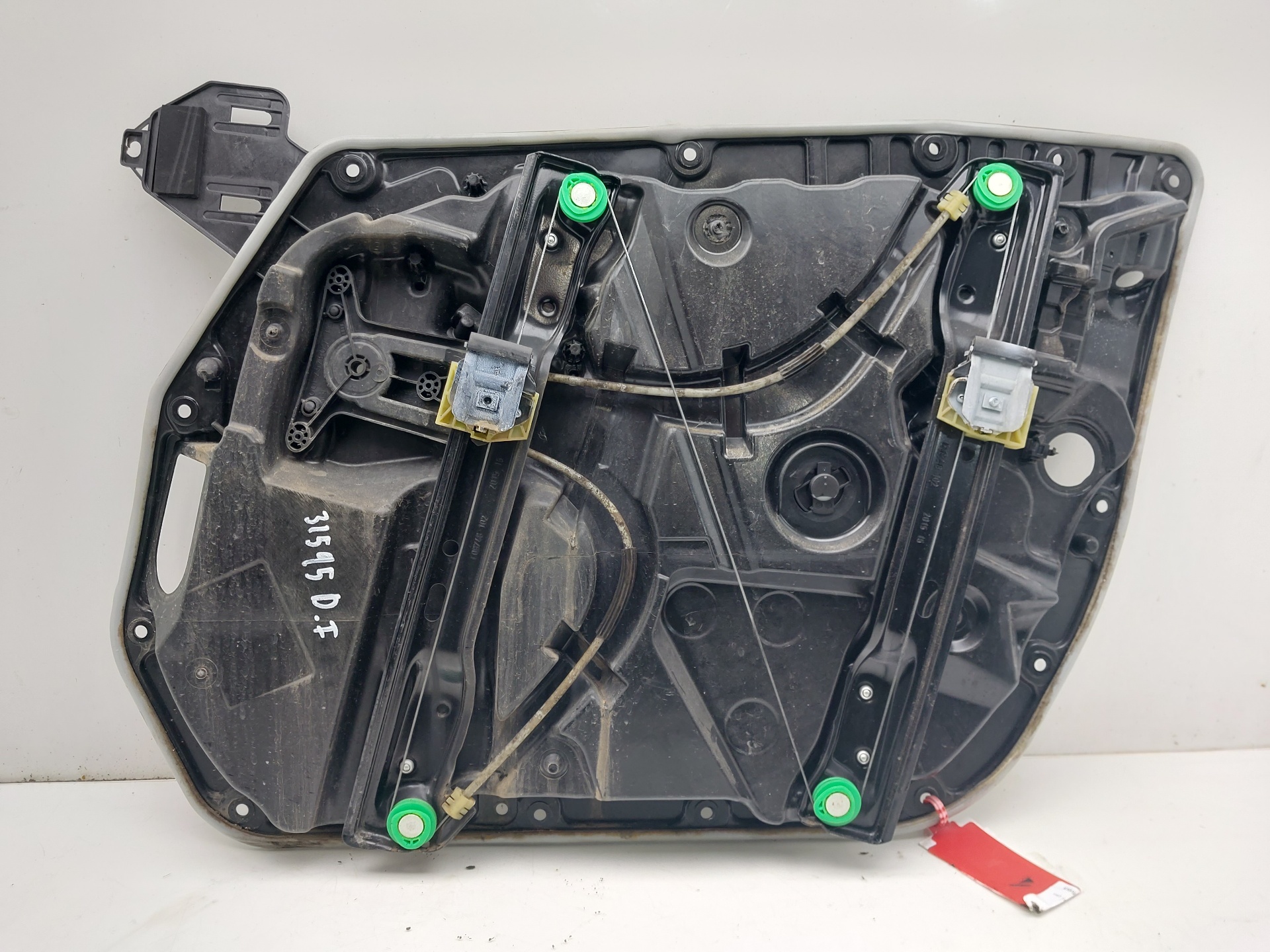 MERCEDES-BENZ C-Class W205/S205/C205 (2014-2023) Front Left Door Window Regulator A2057200179 23117661